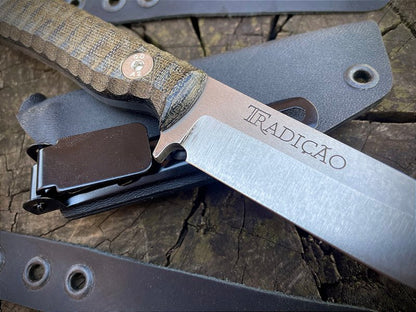 Faca para EDC, modelo Companion Inox Sandvik 14c28n