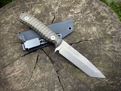 Faca para EDC, modelo Companion Tantô Inox Sandvik 14c28n