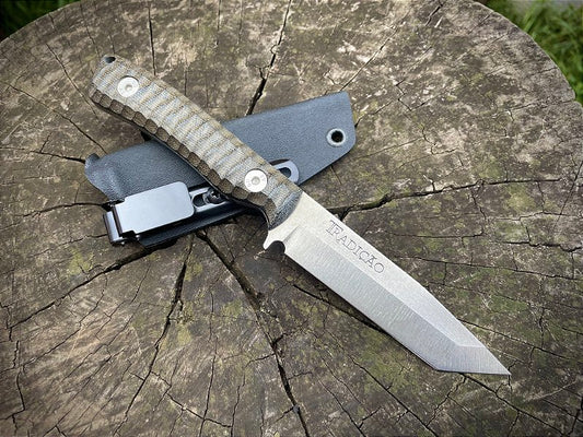 Faca para EDC, modelo Companion Tantô Inox Sandvik 14c28n