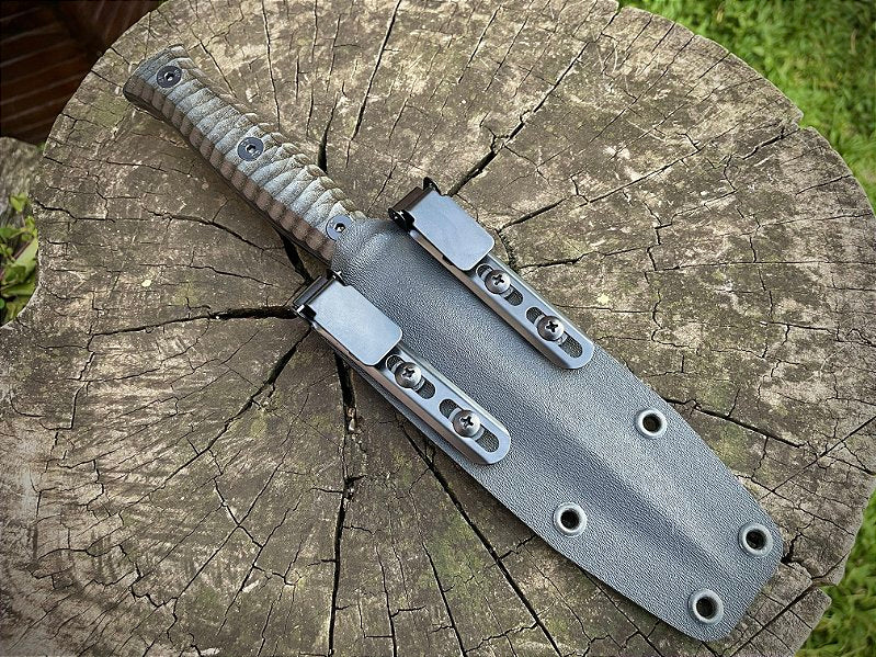 Adaga modelo Stinger