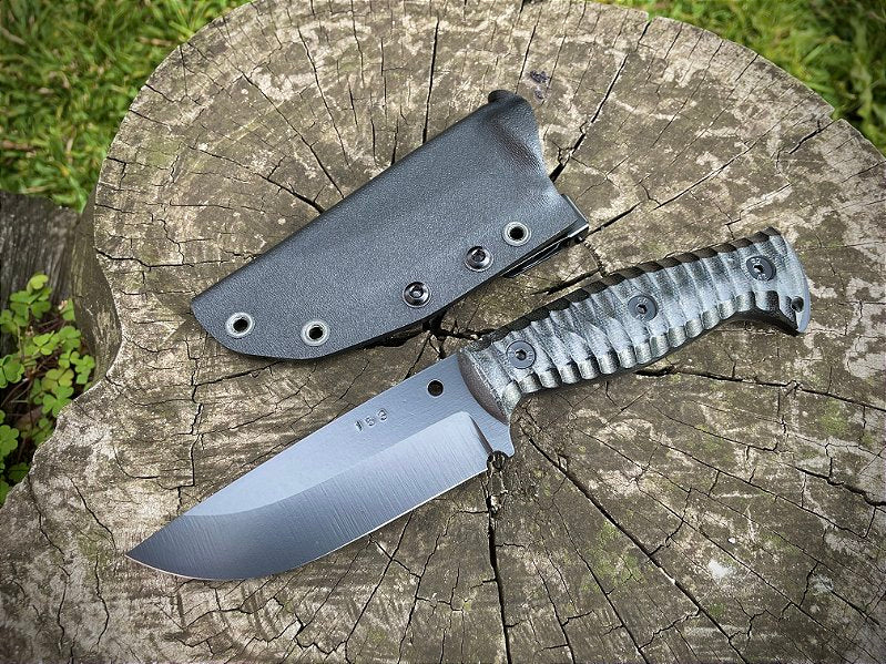 Faca para Bushcraft e Sobrevivência modelo EDC Bainha em Kydex