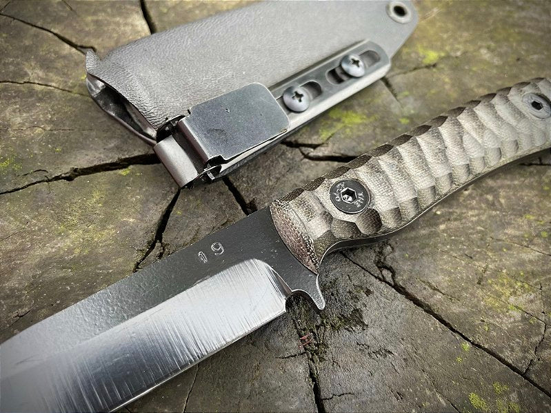Faca para EDC, Bushcraft e Sobrevivência  modelo Companion